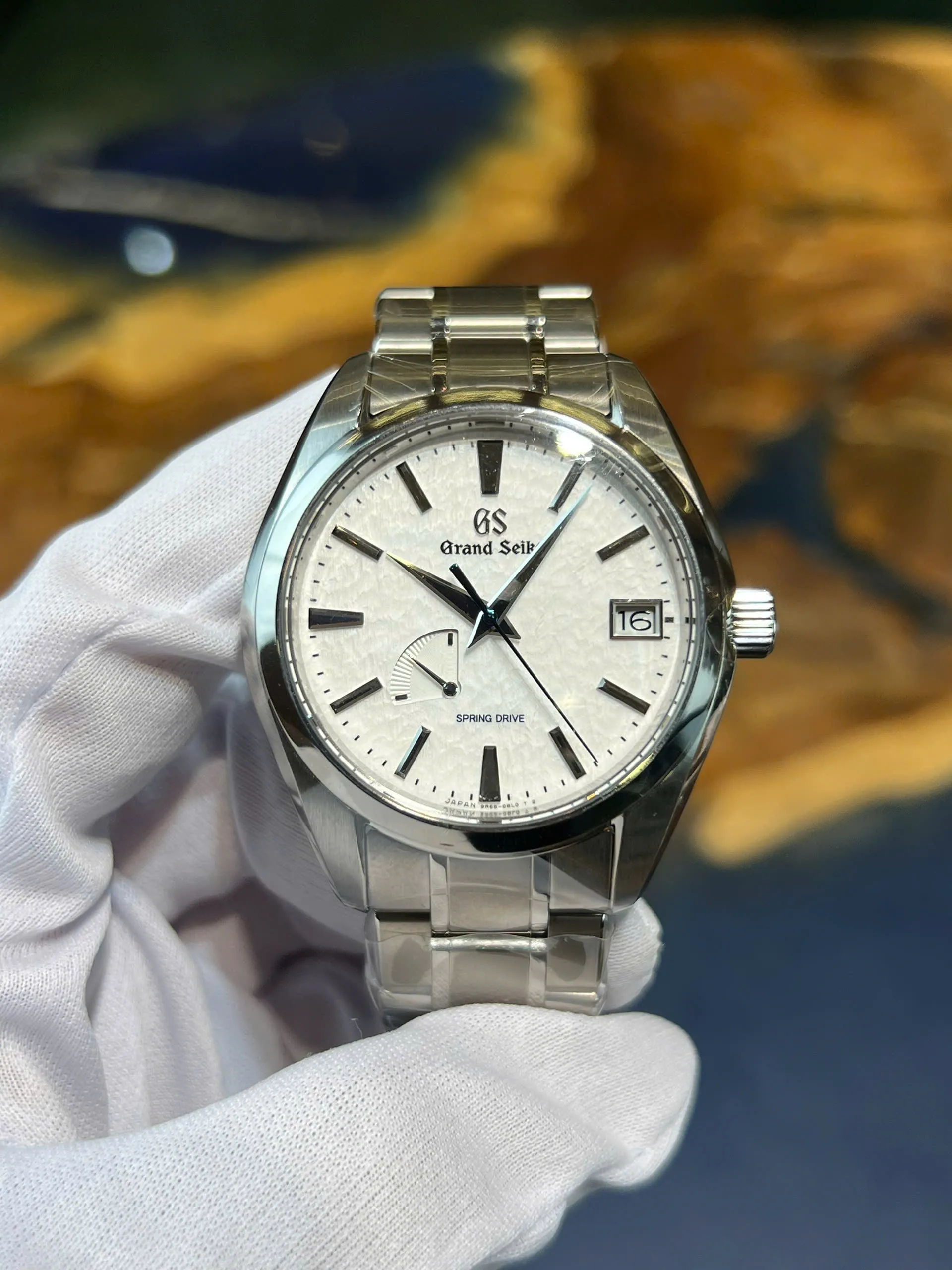 Grand Seiko Snowflake SBGA211 Spring Drive Unisex Watch